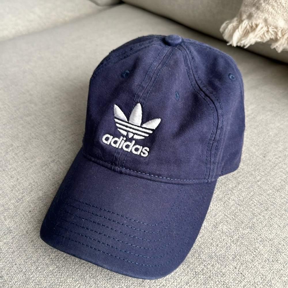 Adidas navy dad hat